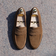 Grantham 2 Penny Loafer in Desert Suede