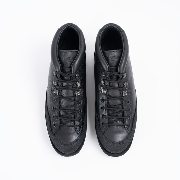 Yosemite Boot in Noire/Foul Noir